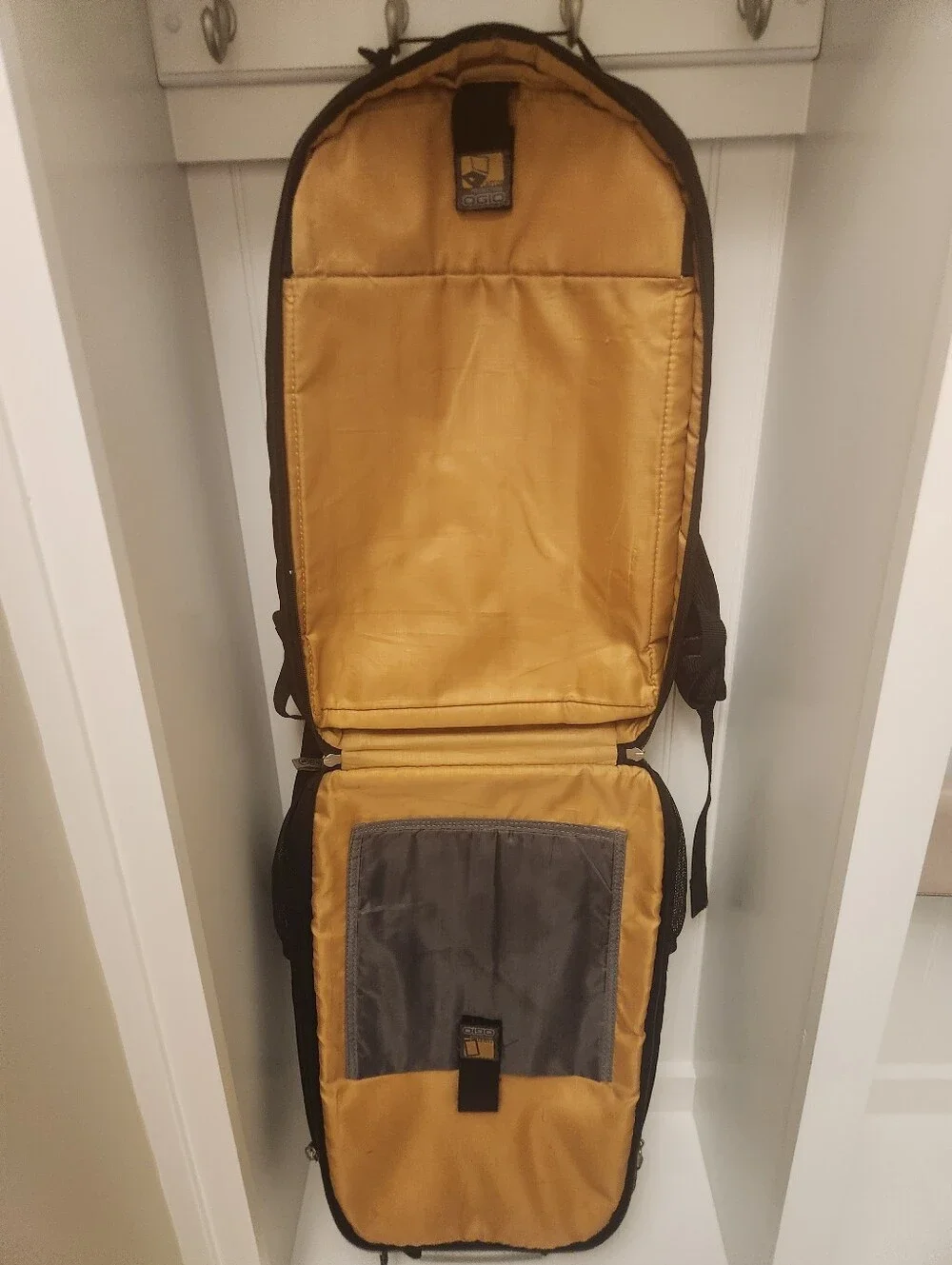 OGIO Black Men's Organizer Backpack with Silver Accents